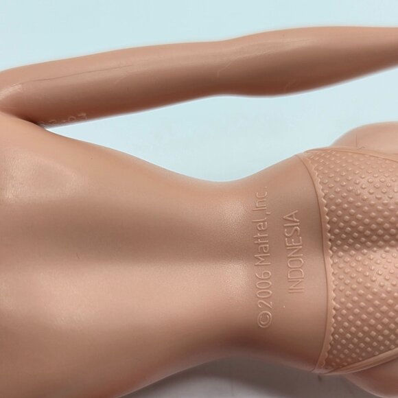 Bratz Play Sportz Kickin Karate Roxxi Twinz Doll Head On A Barbie Body Franken D - Picture 3 of 7